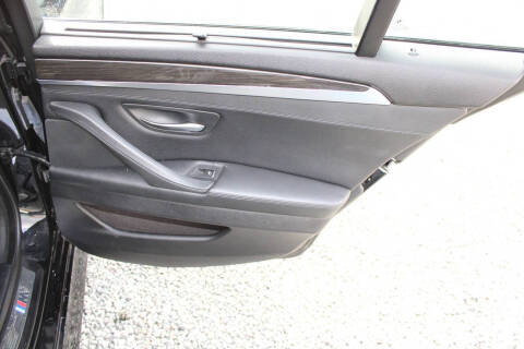 2011 BMW 5 Series 550i xDrive