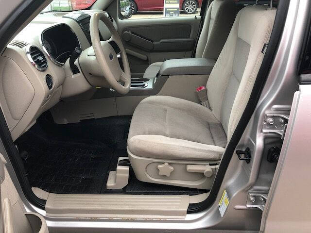 2007 Ford Explorer Sport Trac for sale at Extreme Auto Plaza in Des Moines, IA