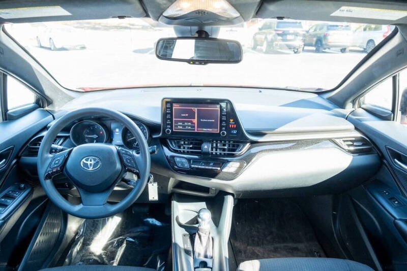 2019 Toyota C-HR XLE