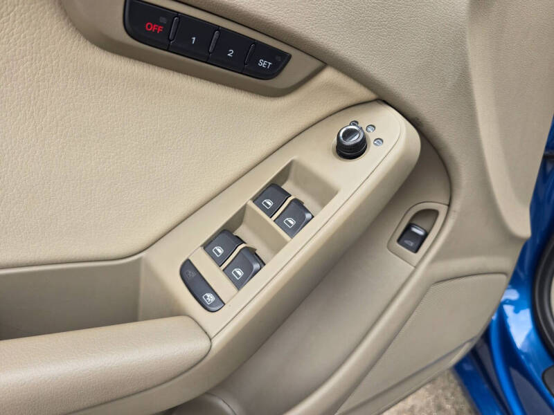 2009 Audi A4 2.0T quattro Premium Plus