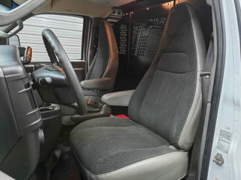 2021 Chevrolet Express 2500