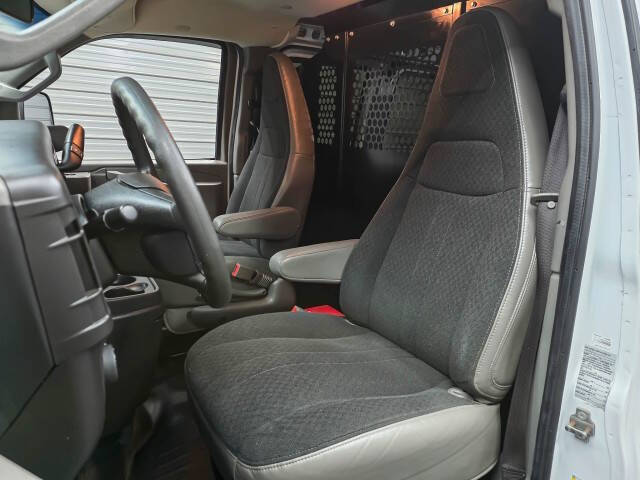 2021 Chevrolet Express 2500