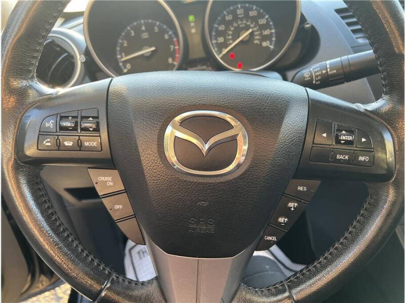 2013 Mazda MAZDA3 i Touring