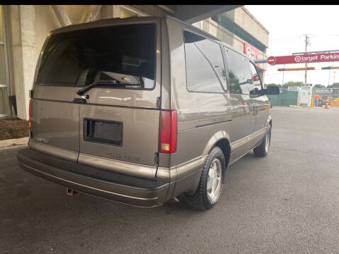 1999 Chevrolet Astro