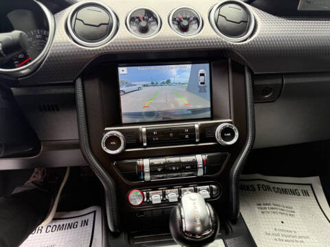 2019 Ford Mustang EcoBoost