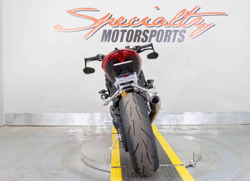 2024 Triumph Speed Triple 1200 RS