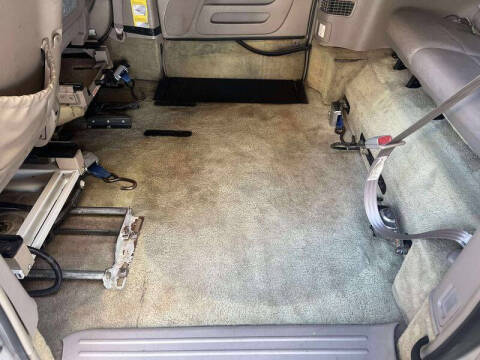 2004 Toyota Sienna