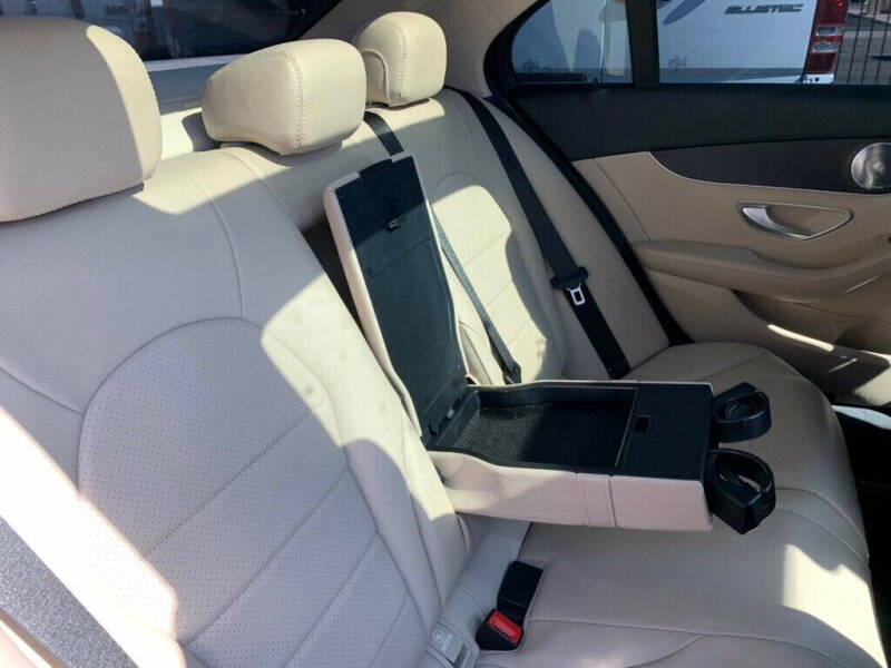 2017 Mercedes-Benz C-Class