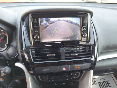 2022 Mitsubishi Eclipse Cross ES