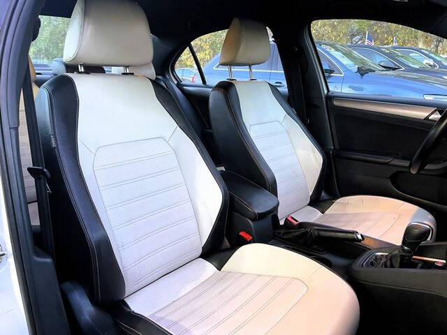 2016 Volkswagen Jetta 1.8T Sport