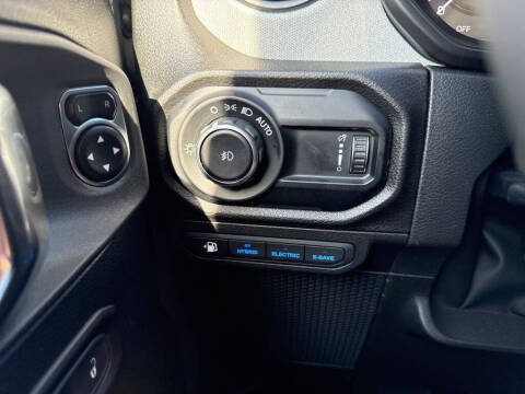 2025 Jeep Wrangler Sport S 4xe