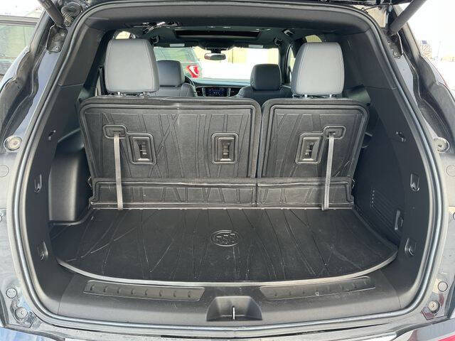 2022 Buick Enclave Essence