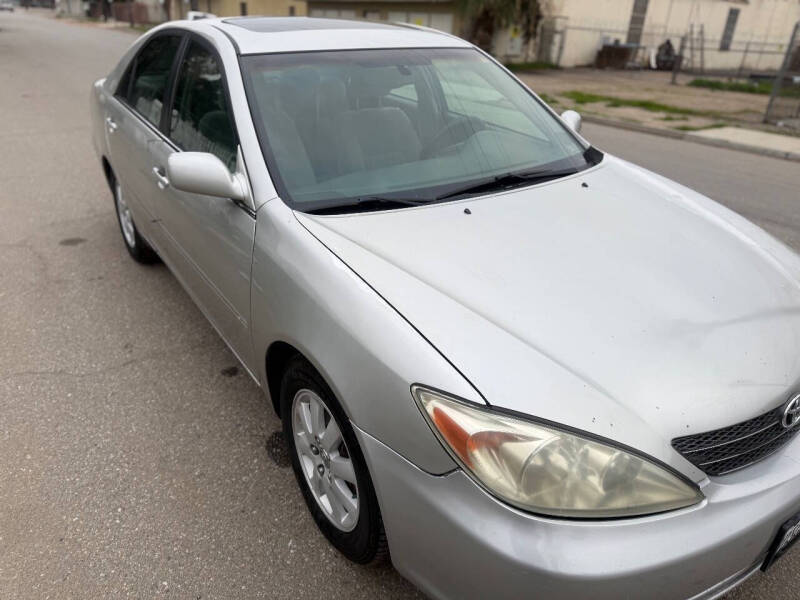 2004 Toyota Camry XLE