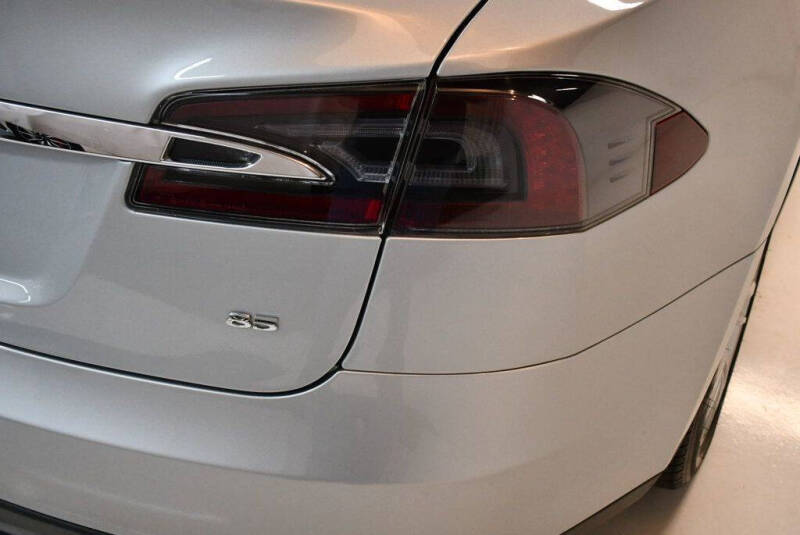 2013 Tesla Model S