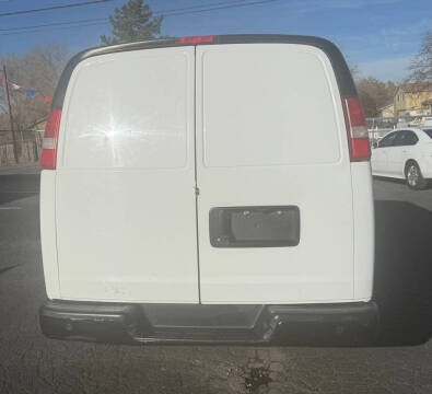 2015 Chevrolet Express 2500