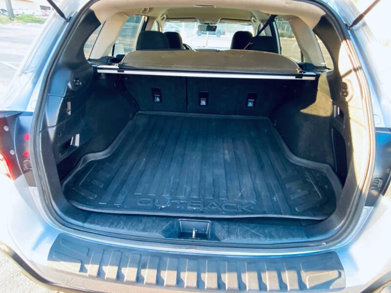 2018 Subaru Outback 2.5i Premium