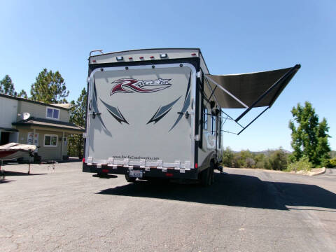 2019 Pacific Coachworks Ragen 26ex