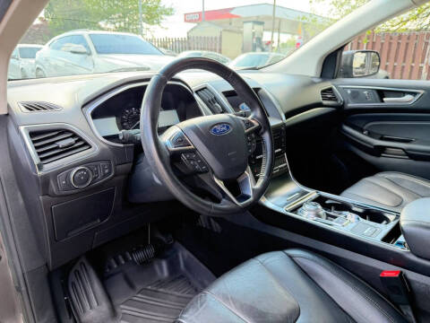 2019 Ford Edge Titanium