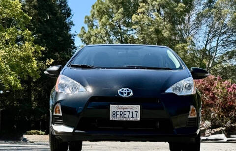 2014 Toyota Prius c Three