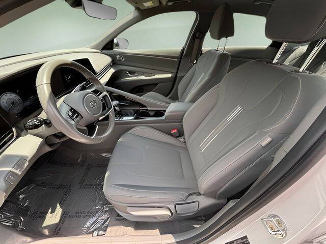 2023 Hyundai Elantra