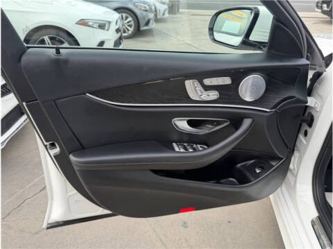 2019 Mercedes-Benz E-Class E 300