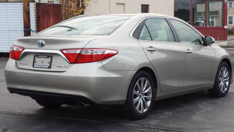 2015 Toyota Camry Hybrid XLE