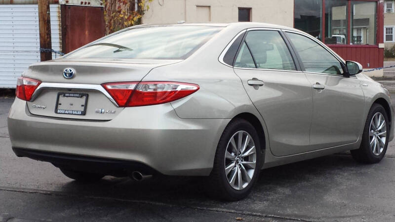 2015 Toyota Camry Hybrid XLE