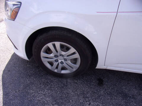 2017 Chevrolet Sonic LT Auto Fleet