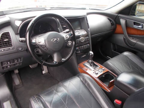 2012 Infiniti FX35