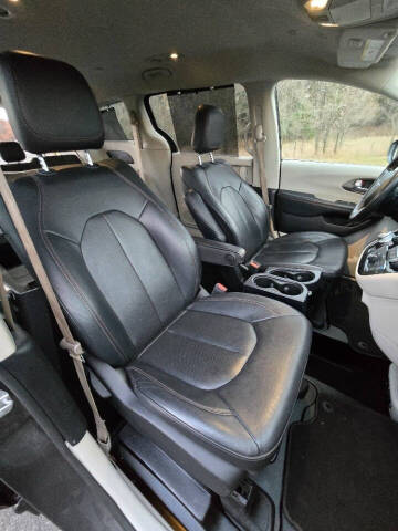 2020 Chrysler Pacifica Touring L