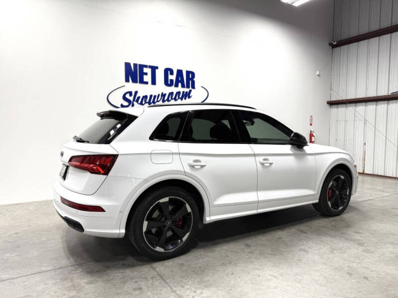 2020 Audi SQ5 3.0T quattro Prestige