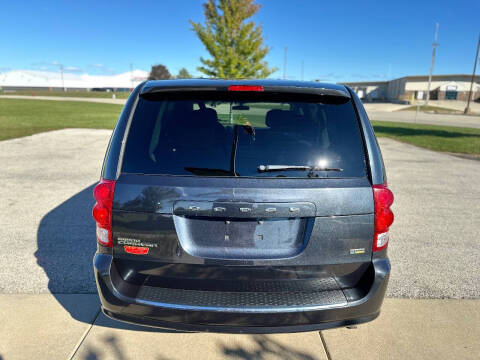 2013 Dodge Grand Caravan SE