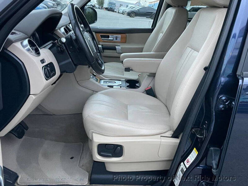 2015 Land Rover LR4 HSE