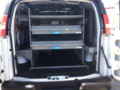 2017 Chevrolet Express 2500