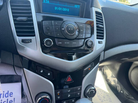 2013 Chevrolet Cruze 1LT Auto