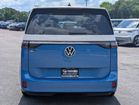 2025 Volkswagen ID. Buzz Pro S Plus