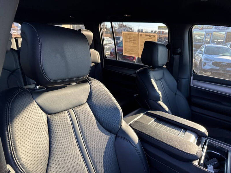 2025 Jeep Wagoneer