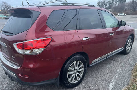 2014 Nissan Pathfinder SL