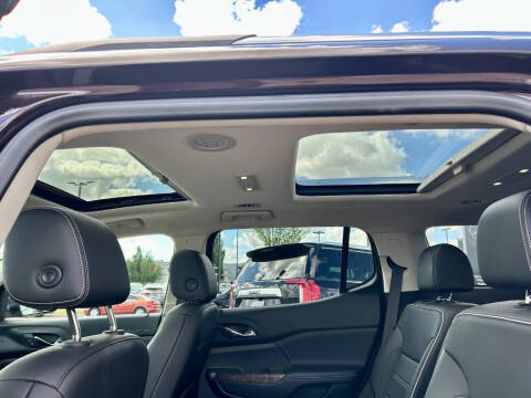 2020 GMC Acadia Denali