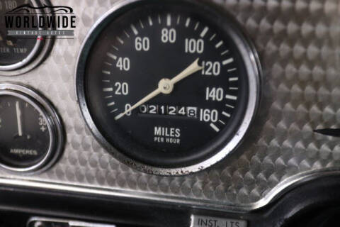 1957 Studebaker Silver Hawk