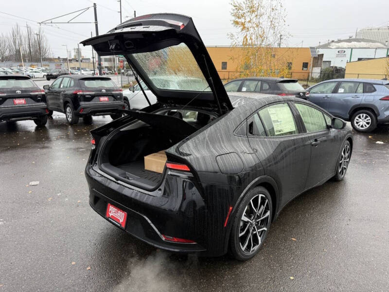 2026 Toyota Prius Plug-in Hybrid XSE