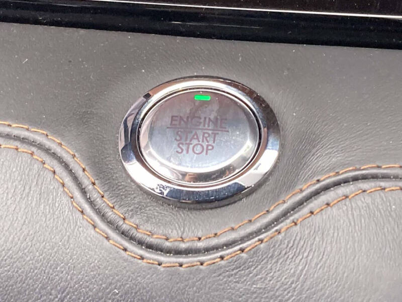 2022 Lincoln Navigator Black Label