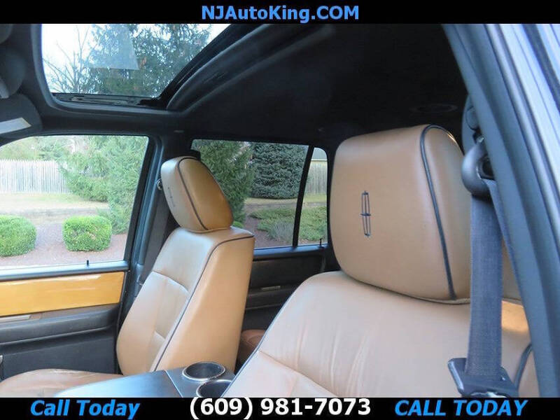 2012 Lincoln Navigator L