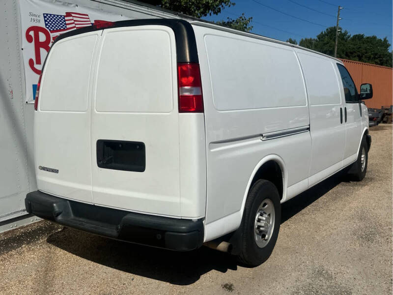 2020 Chevrolet Express 3500