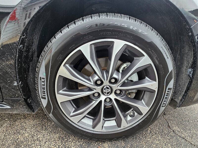 2017 Toyota Avalon XLE Plus