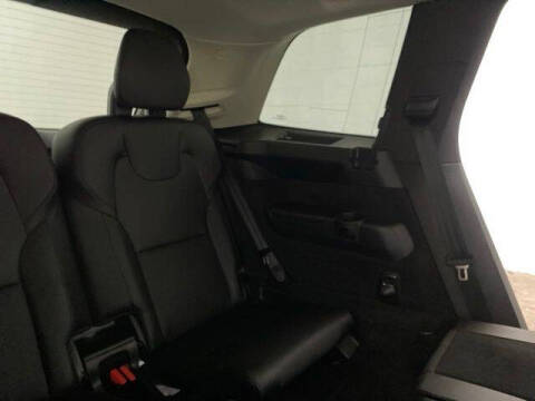 2025 Volvo XC90 B5 Core Bright Theme