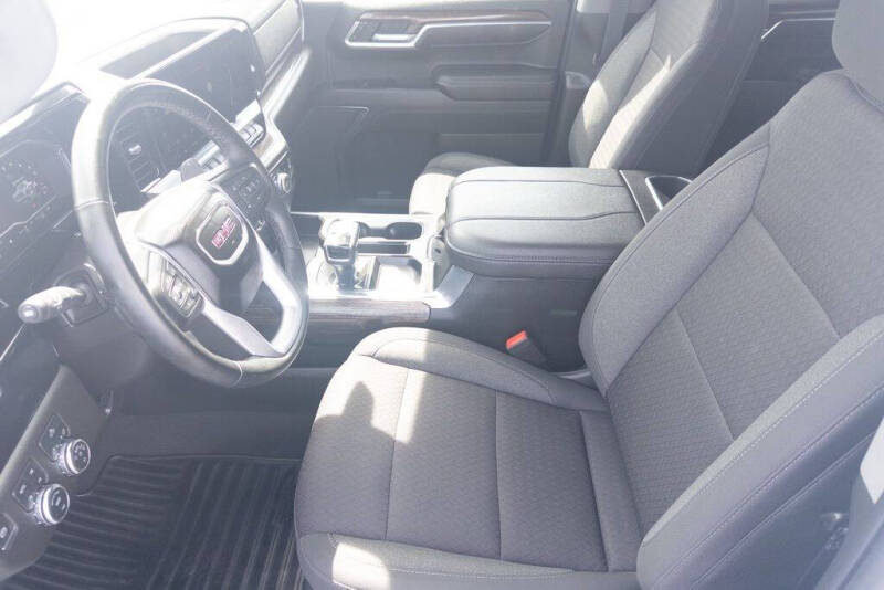 2023 GMC Sierra 1500