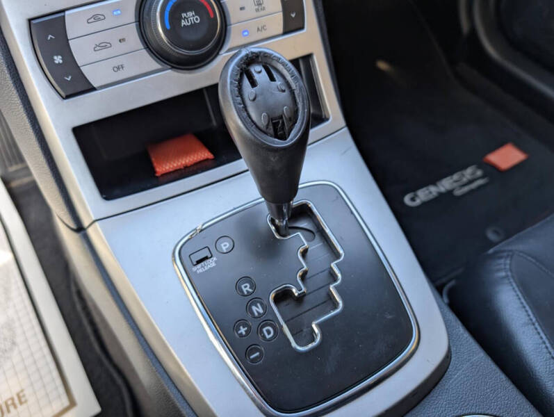 2010 Hyundai Genesis Coupe
