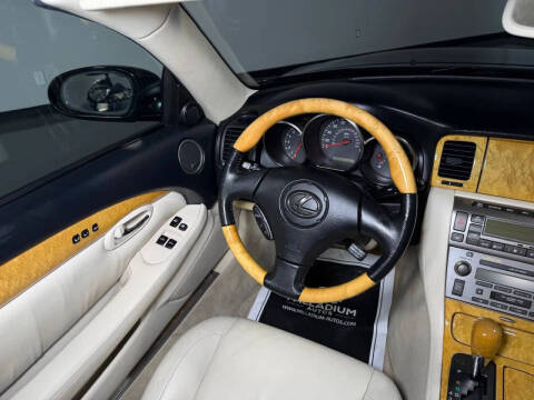 2004 Lexus SC 430