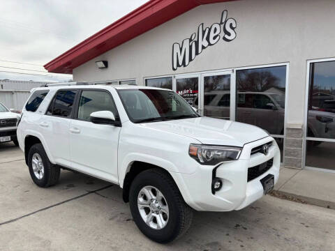 2024 Toyota 4Runner SR5